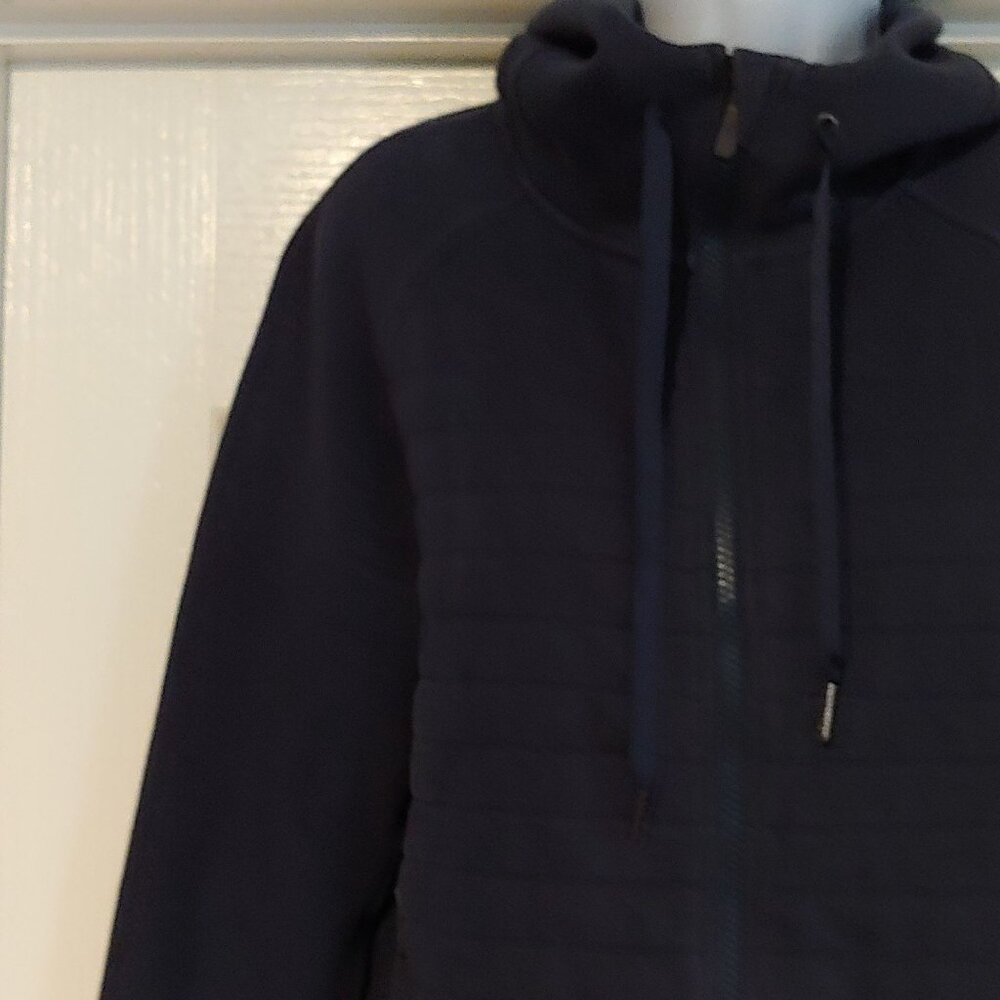 Lululemon Fleece Be True Hoodie jacket in the color Inkwell 9 Athleisure. - Picture 2 of 11